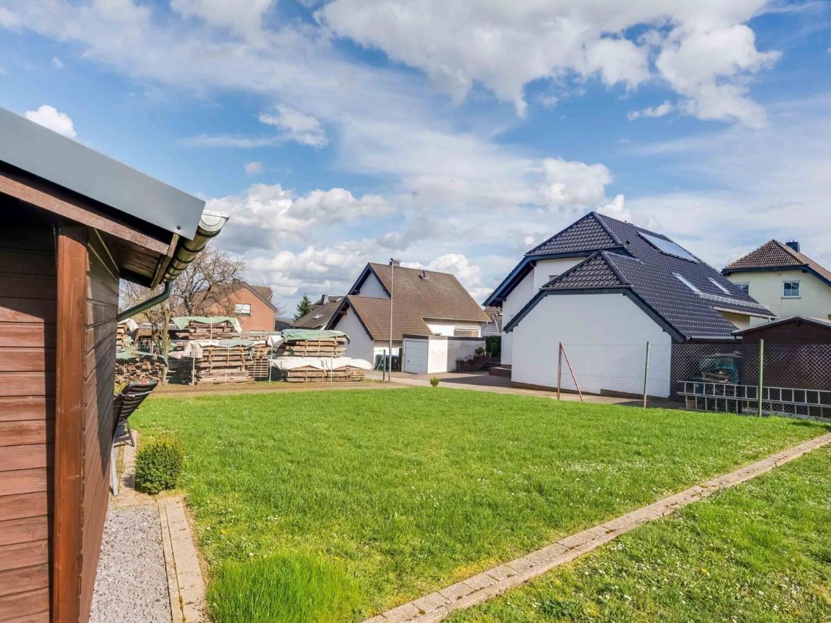 Holiday Home In The Eifel-Mosel With Garden Roes Exterior foto